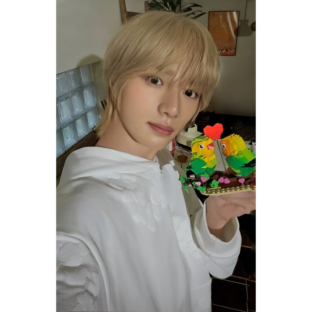 TXT The Star Chapter: SANCTUARY (ANGEL Ver.) Photocards | UK Kpop Shop