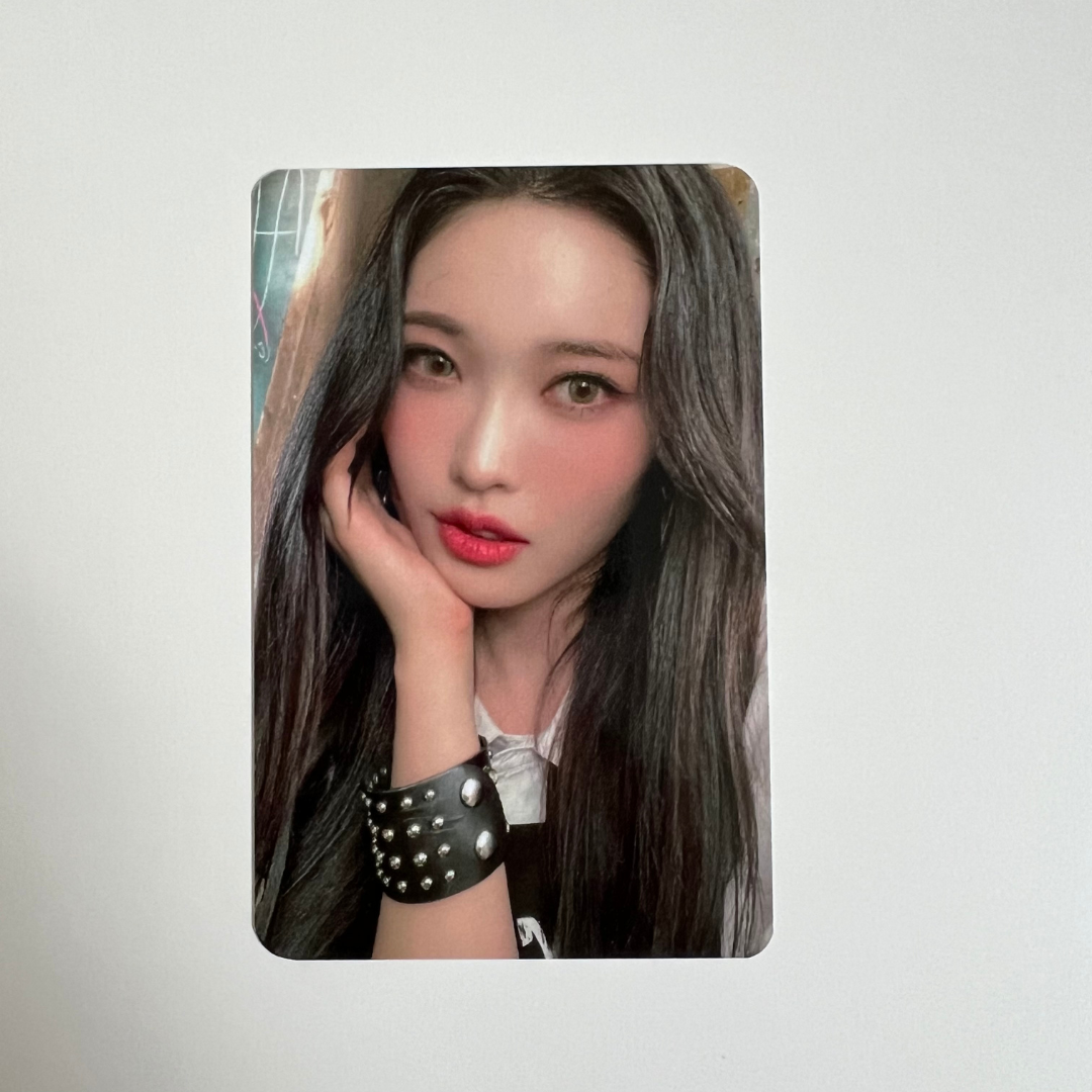 Billlie KTown4U Lucky Draw Photocards | UK Kpop Store